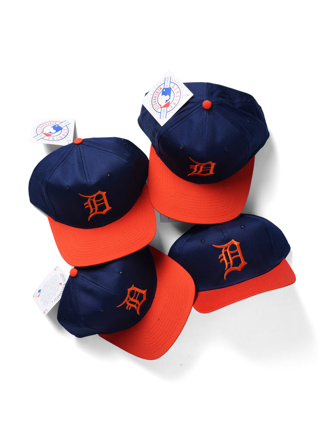 1992 Signature Sportswear “Detroit Tigers” Snapback Hat